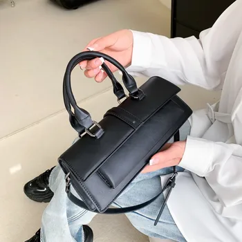 2023 Нова Универсална Женствена Чанта от естествена кожа с едно рамо С Наклонена Дръжка през Рамо, Модерен Проста Однотонная чанта-стик